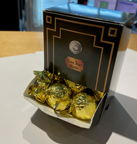 Specialæsker med slik